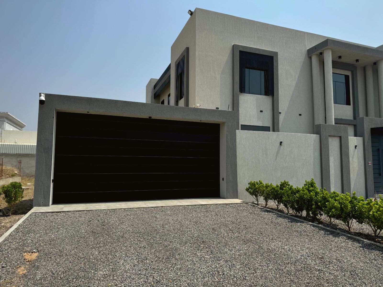 European Premium, Black - modern UAE villa