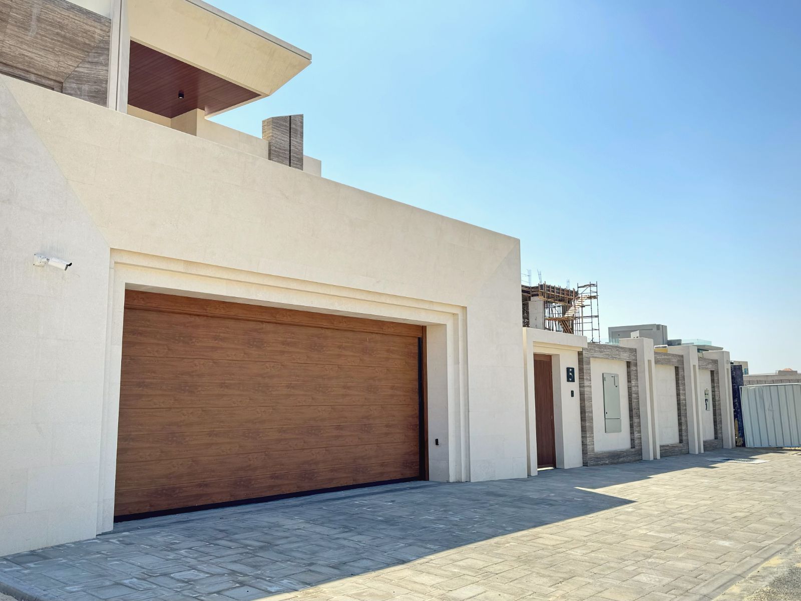European Premium, Golden Oak - villa entrance