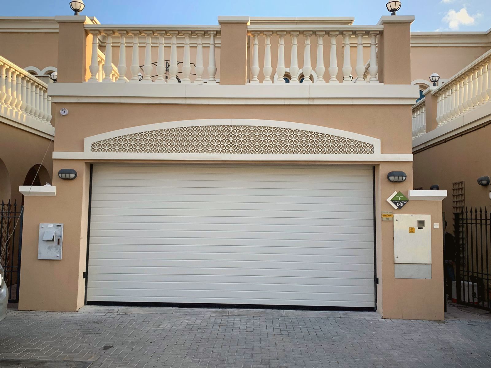 Smart Standard garage door installation